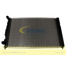 V10-60-0001 VEMO/VAICO Радиатор, охлаждение двигателя