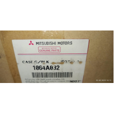 1064A032 MITSUBISHI Крышка блока цилиндров,перед